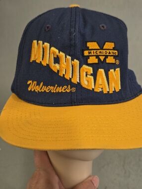 Vintage Michigan Wolverines Snapback Hat